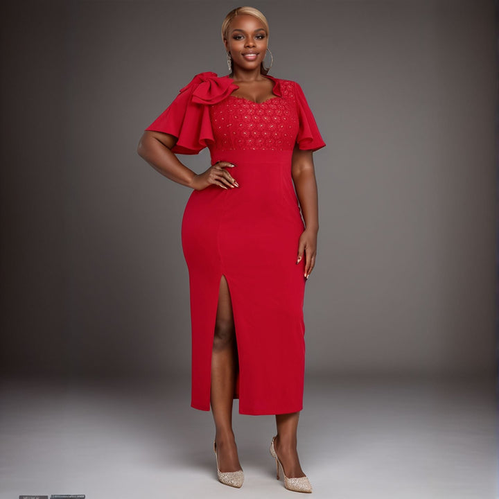 Rotes Damen Abendkleid mit elegantem Blumenmuster & schmeichelnden Rüschen für besondere Anlässe.