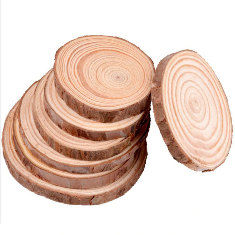 Set natürlicher Holzscheiben-Untersetzer für rustikale Tischdeko. Umweltfreundlich & vielseitig.