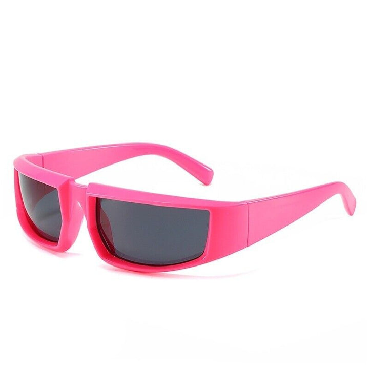 Trendige quadratische Unisex Sonnenbrille mit UV400 Schutz für einen modischen Statement-Look.