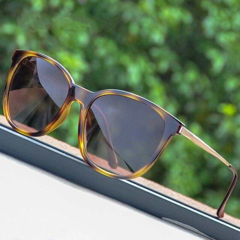 Elegante Unisex Vintage Sonnenbrille. Luxuriöses Modeaccessoire mit UV400 Schutz und Polarisation.