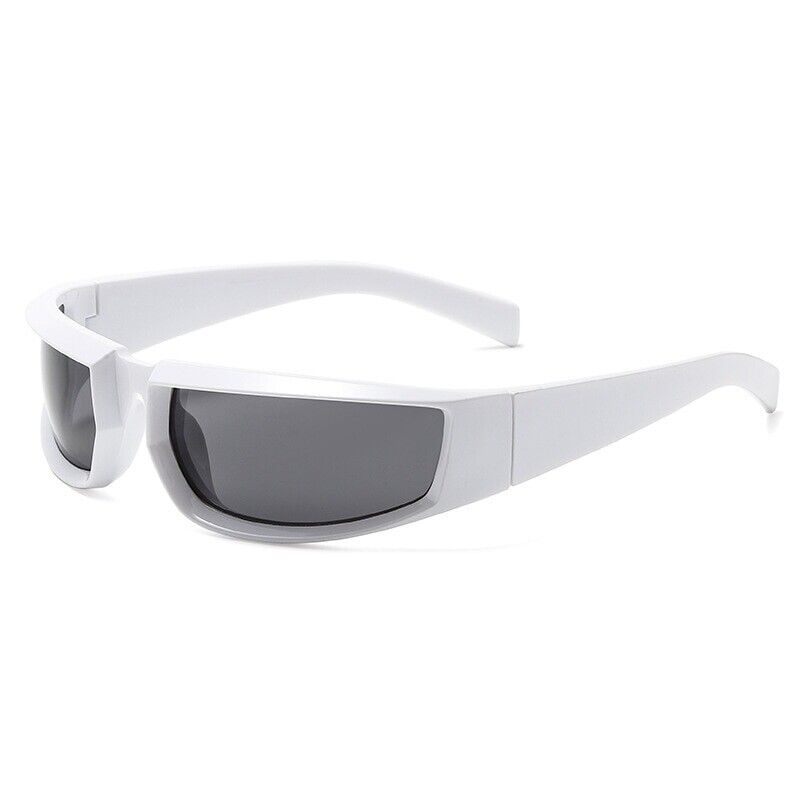 Perfektes Festival Styling: Auffällige Unisex Punk Sonnenbrille mit UV400 Schutz und Designer-Flair.