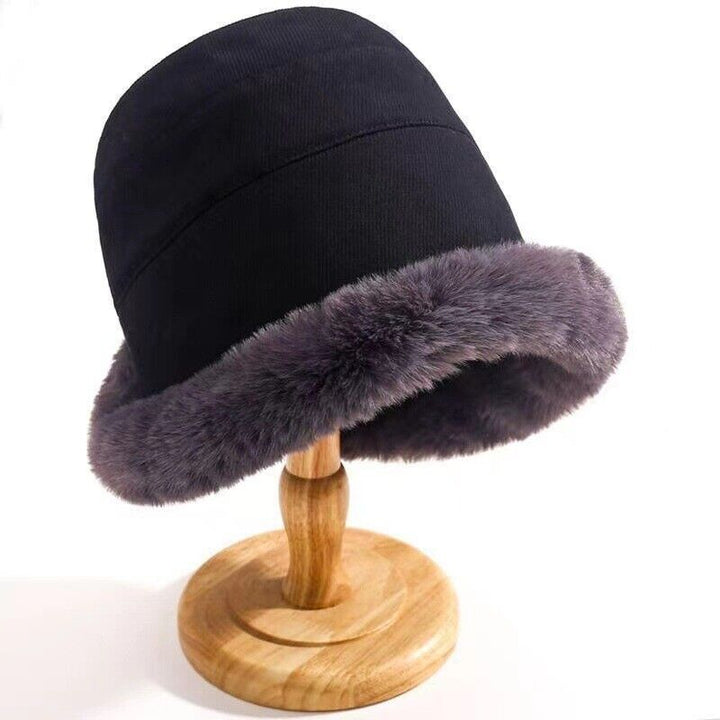 Damen Winter Fischerhut in Karamell, warmes und trendiges Accessoire.