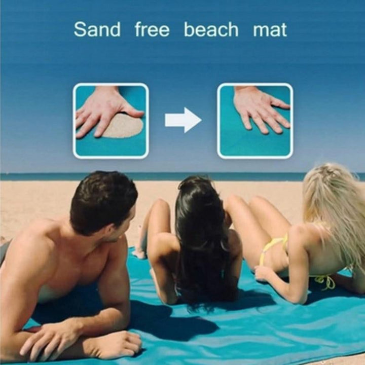 Sandfreie Strandmatte in Rosa, ideal als Picknickdecke für Camping, Reise & entspannte Stunden am Strand.