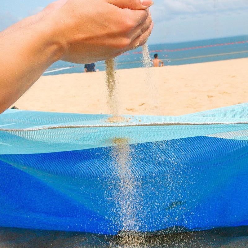 Sandfreie Strandmatte für ultimativen Komfort. Perfekt für Outdoor, Camping & Strand. In Blau, Rosa oder Grün.