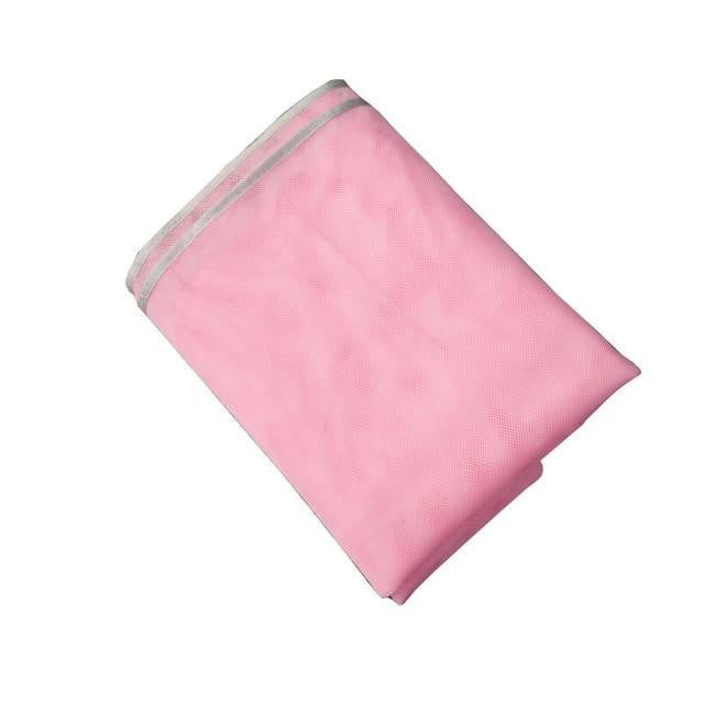 Kompakte & sandfreie Strandmatte in Grün. Perfektes Leichtgewicht für Camping, Outdoor & stressfreie Strandtage.