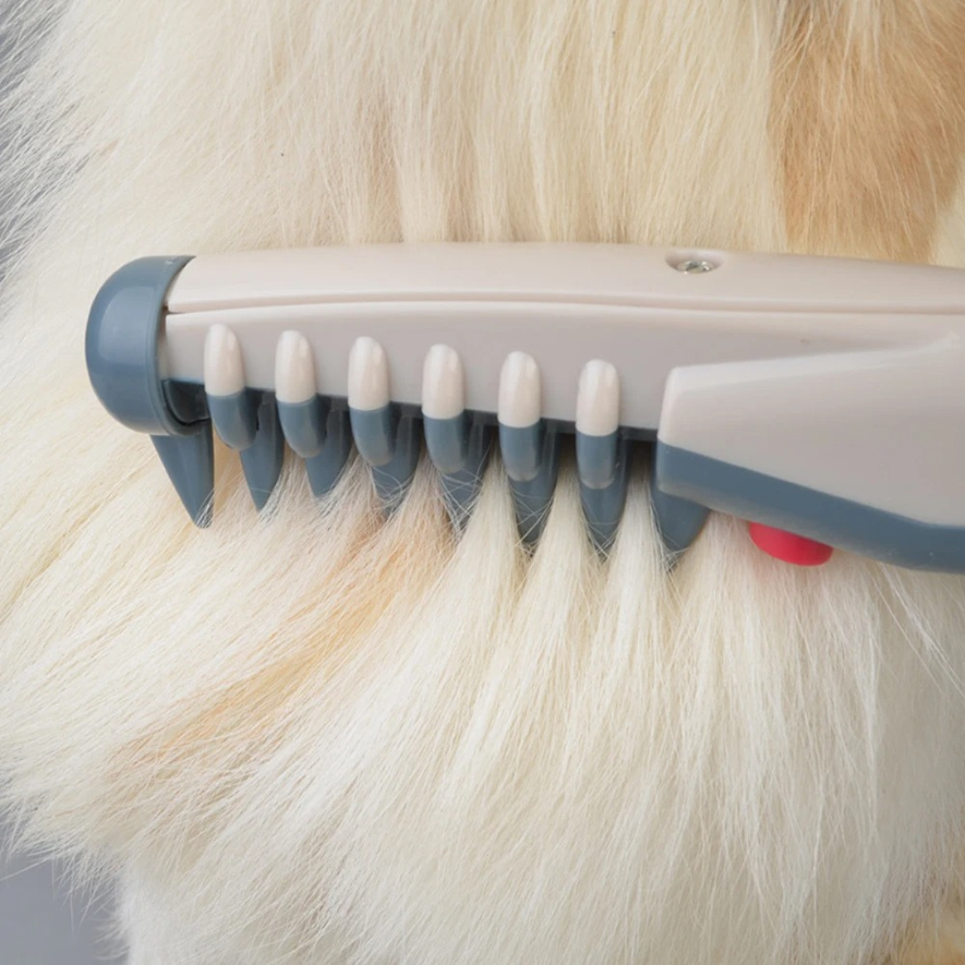 Ergonomischer Tierfellpflege-Trimmer mit rutschfestem Griff für komfortable & effektive Fellbürstung.