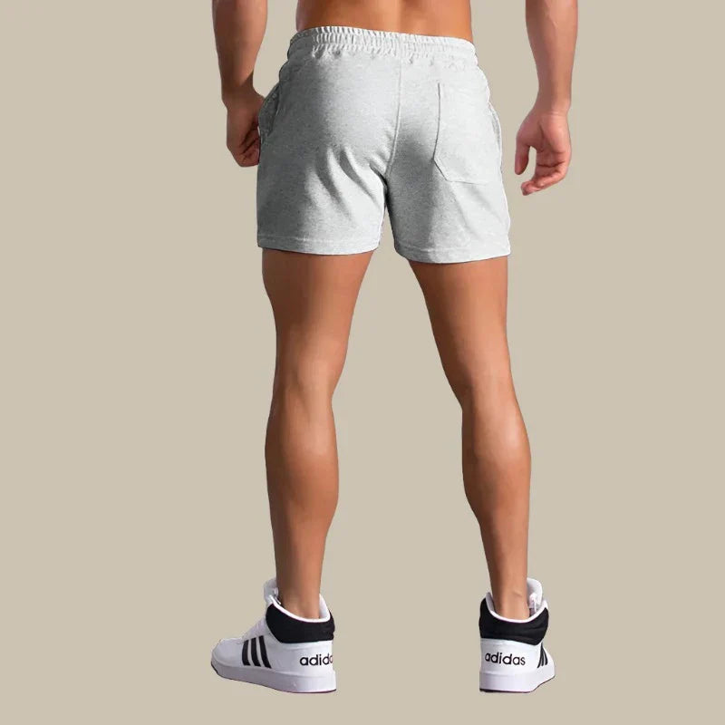 Herren Freizeithose in schlankem Schnitt; ideal für warme Sommertage.