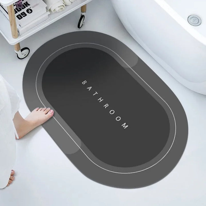 Rutschfeste Badematte für sicheren Stand und Komfort im Badezimmer, schnelltrocknend und hygienisch.