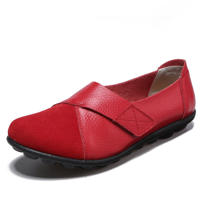 Rote Damen Loafers mit Klettverschluss, flach und bequem für Frühling.