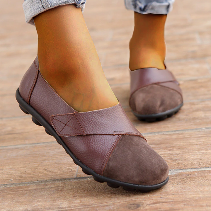 Blaue Komfort Loafers für Damen, rutschfest, mit Klettverschluss für Freizeit.