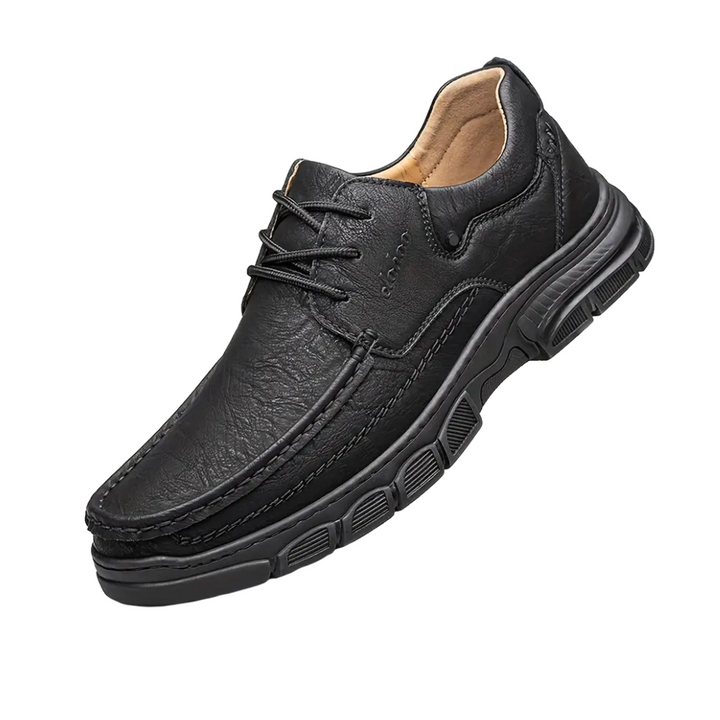 Hochwertige Business Schnürschuhe für Herren, elegant, bequem & professionell im Büro.