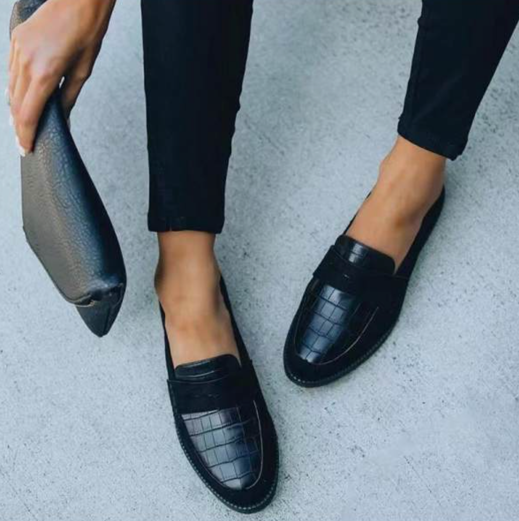 Stilvolle schwarze Herren Loafer, bequem & langlebig, perfekte Ergänzung für jede Garderobe.