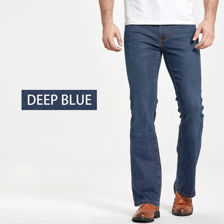 Moderne Herren Slim Fit Bootcut Jeans, schwarze Passform für stilbewusste Männer, hoher Tragekomfort.