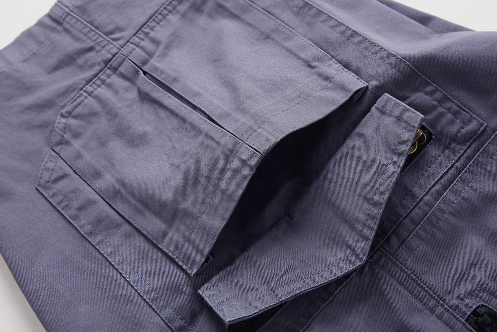 Grüne Herren Outdoor Shorts, vielseitig, robust & bequem, für Sommer, Wandern & taktische Nutzung.