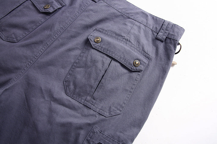 Grüne taktische Herren Outdoor Shorts, bequem & funktional, für Abenteuer & täglichen Gebrauch.