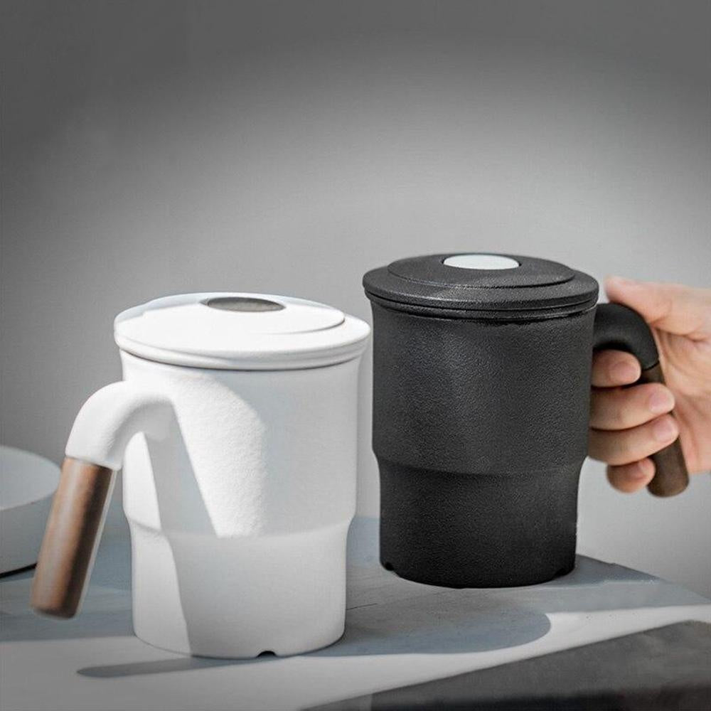 Elegante Keramik Teetasse (pw260515) in Schwarz mit Deckel, Sieb – Geschenkidee für Teeliebhaber.