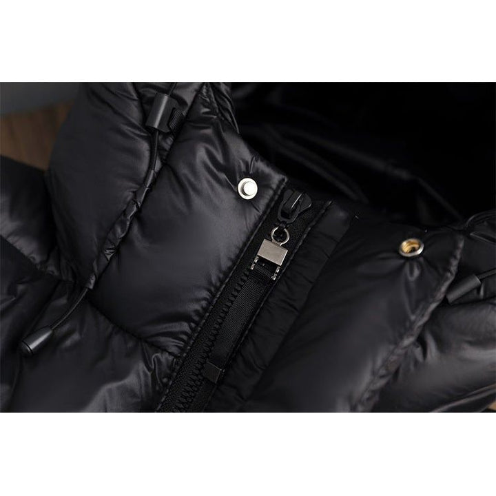 Komfortable schwarze Winterjacke Damen, wasserdicht & warm, mit optimalem Kälteschutz.