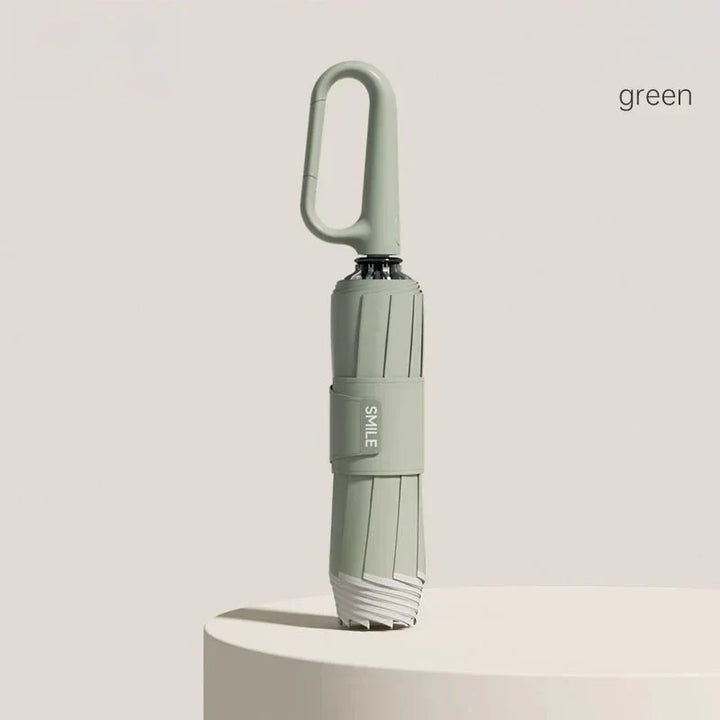 Eleganter grauer Automatik-Regenschirm, schlichtes Design, windresistent und reflektierend.