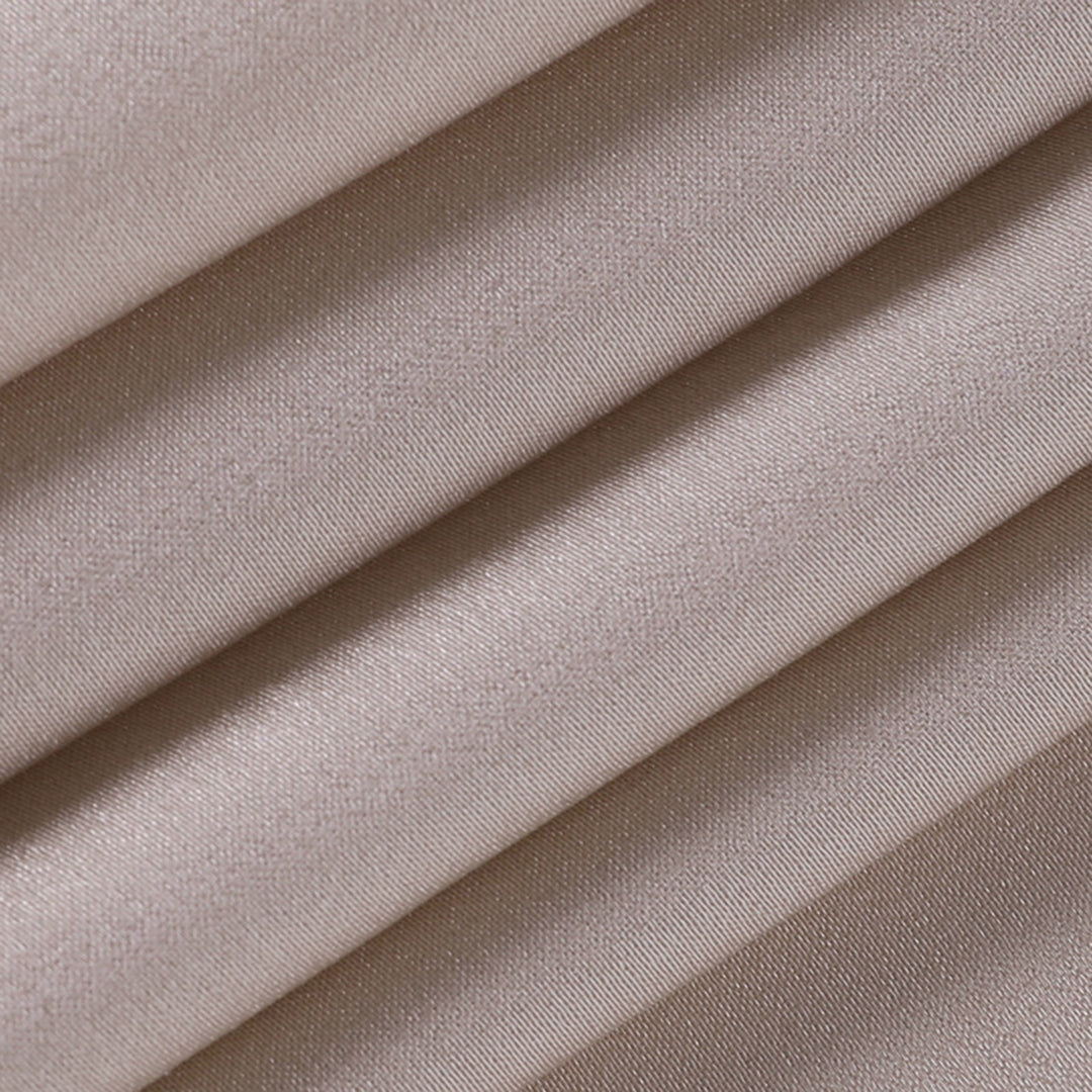 Rotes figurbetontes Damen Midikleid. Ideal für festliche Anlässe, als elegantes Abendkleid oder Cocktailkleid.
