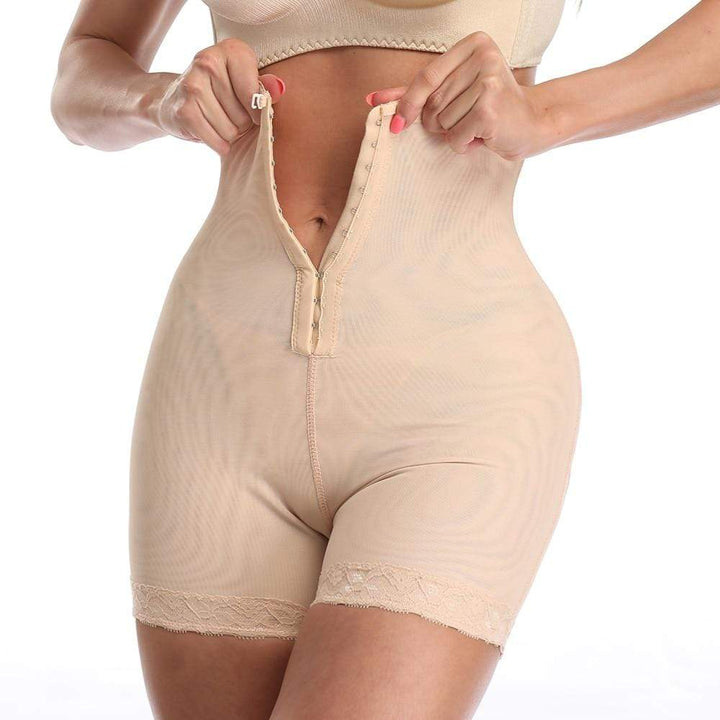 SculptEase Damen Shapewear Shorts mit hohem Bund für eine sofort schlankere Silhouette und Bauchweg-Effekt.