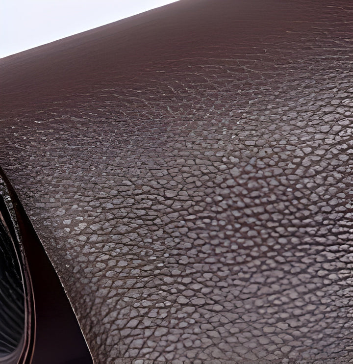 Möbelreparaturflicken selbstklebend, ideal für Sofas, Sessel und Stühle, in brauner Optik.