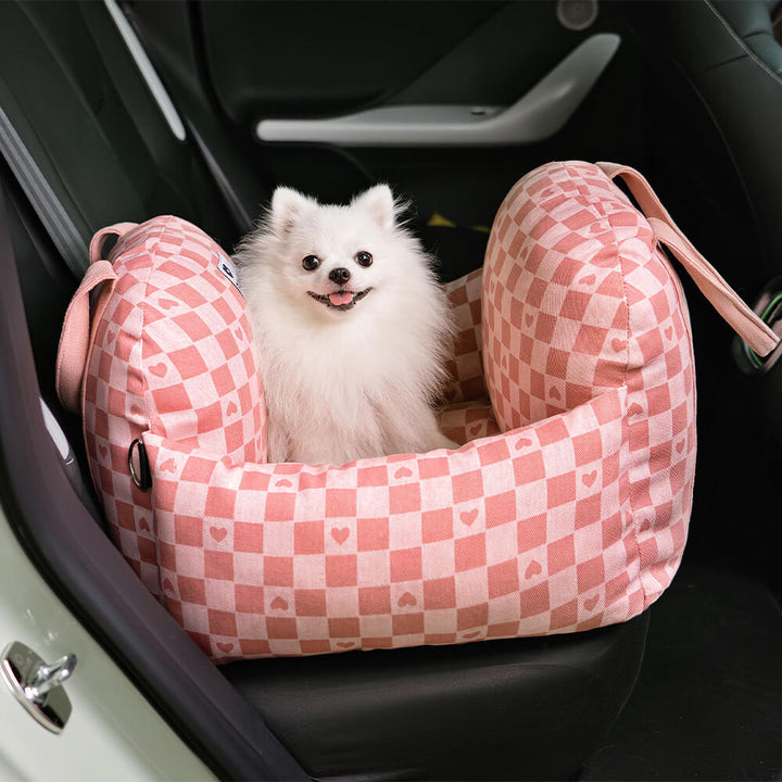 Robustes Tierzubehör: Hundeautositz mit Gurten für maximale Sicherheit.