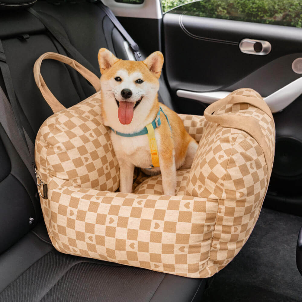 Hundeautositz mit Seitenwänden: Schutz & Geborgenheit für Ihren Hund im Auto.