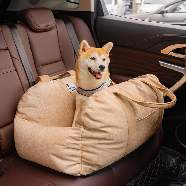 Hundeautositz, designorientiert und funktional für Ihr Auto.