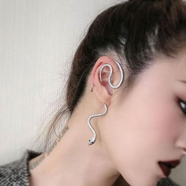 Gothic Schlangenohrstecker für Damen, Medusa Design, Metalllegierung, auffälliger Ohrschmuck.