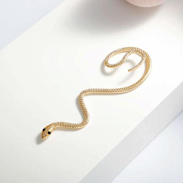 Damen Ohrcuff im Schlangen Design, Medusa Ohrring Stil, Gothic Statement Schmuck.