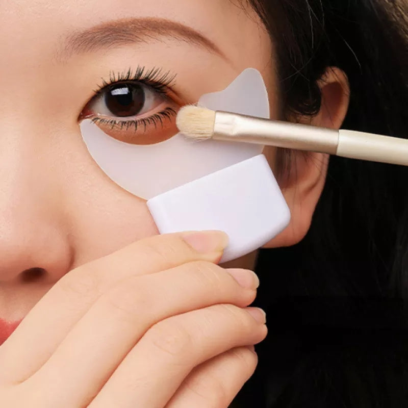 Silikon Lidschatten-Schablone für präzises Augen-Make-up, perfekte Konturen & makellose Übergänge.