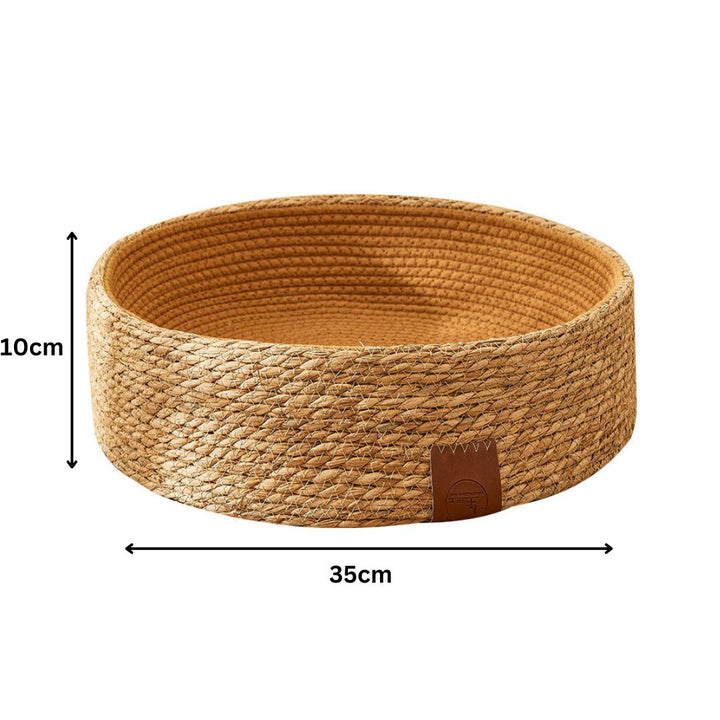 Hochwertiges Katzen-Kratzbett aus Rattan, handgeflochten, robustes Naturmaterial für Spiel & Ruheplatz.