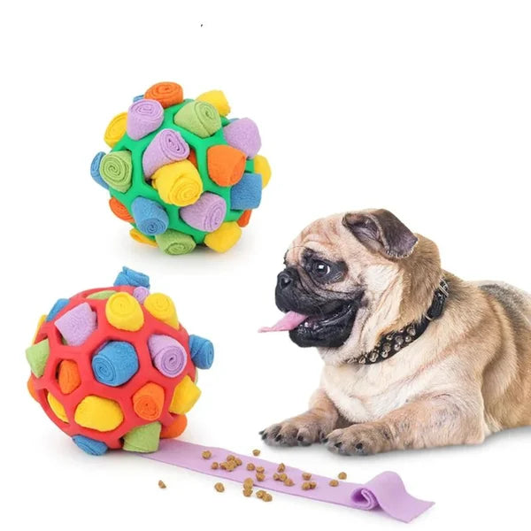 Weicher, waschbarer Schnüffelball für Hunde. Ideal als Leckerli-Spielzeug zur geistigen Auslastung.