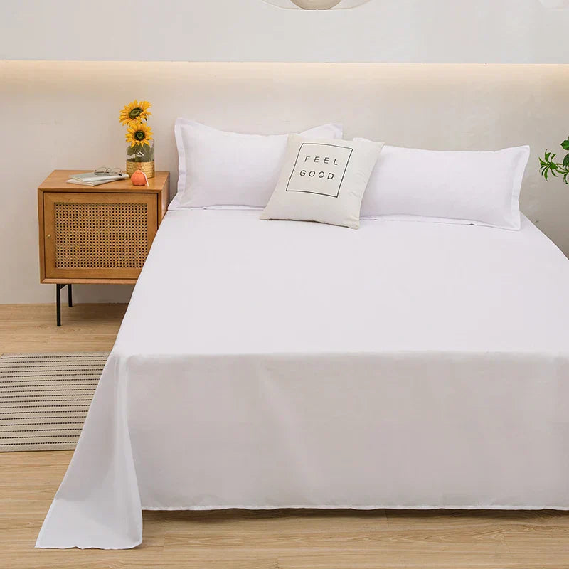 Moderner SoftLuxe Bettbezug aus weicher Bettwäsche für stilvolle Schlafzimmereinrichtung.