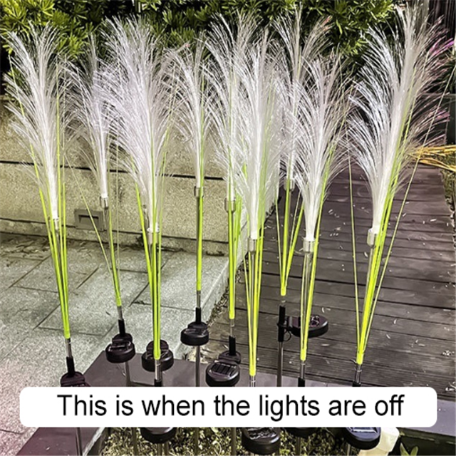 Solar Rattan Wegbeleuchtung mit LED. Wetterfestes Gartenlicht, einfach zu installieren, energieeffizient.