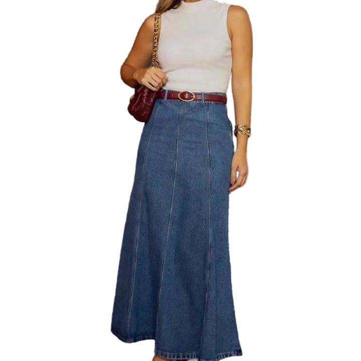 Blauer Damen Denim Maxirock in A-Linie, High Waist, elegant und figurschmeichelnd für den Sommer.