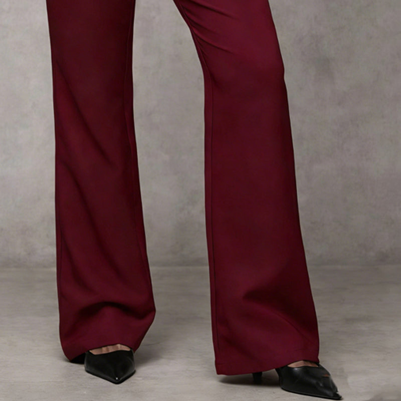 Damenhose mit weitem Bein & High Waist. Knitterarm, chic und bequem für jeden Tag.