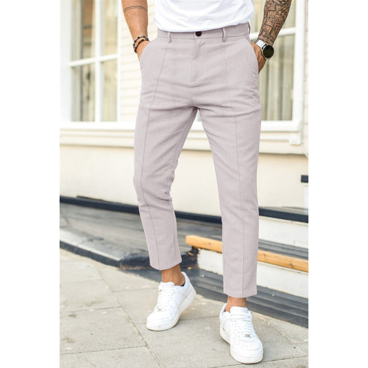 Bequeme Herren Freizeithose in Grau mit modernem Schnitt für ultimativen Tragekomfort den ganzen Tag.