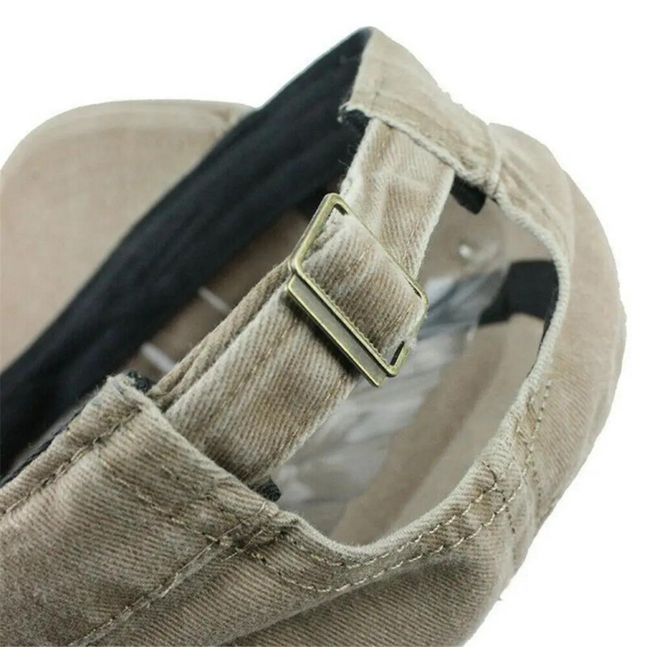Dunkelblaue Herren Army-Mütze mit Vintage-Flair, bequeme Freizeitmütze für Outdoor und urbanen Stil.