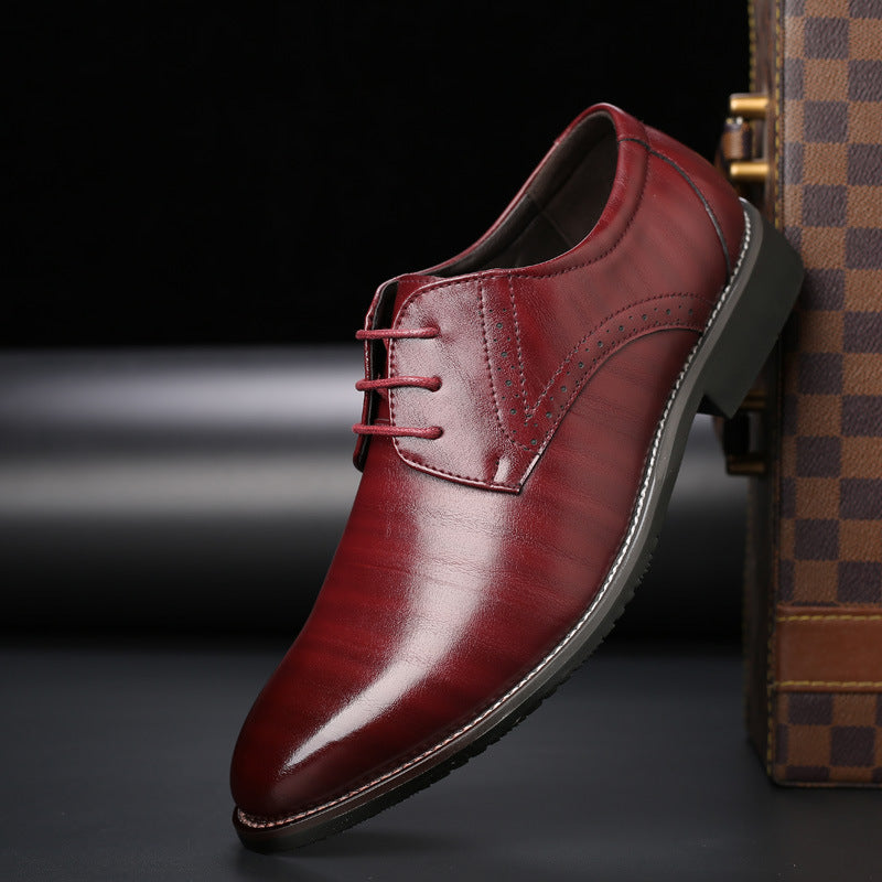 Herrenschuhe Lennard: Elegante Schnürschuhe mit Brogue-Muster, perfekt als Business- oder Freizeitschuh.