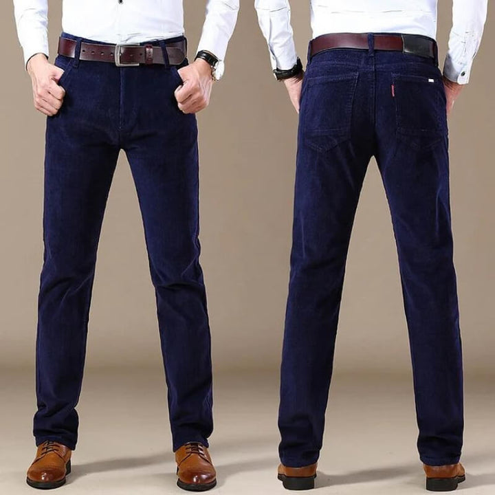 Elegante Kordhose Kenny für Herren, komfortabel und strapazierfähig, ideal für modische & zeitlose Looks.