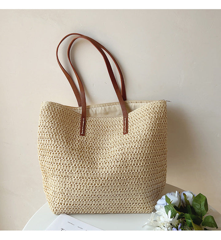 Natürliche Korbtasche für Damen und Herren, perfekt für den Strand, Freizeit und als stilvolle Reisetasche.
