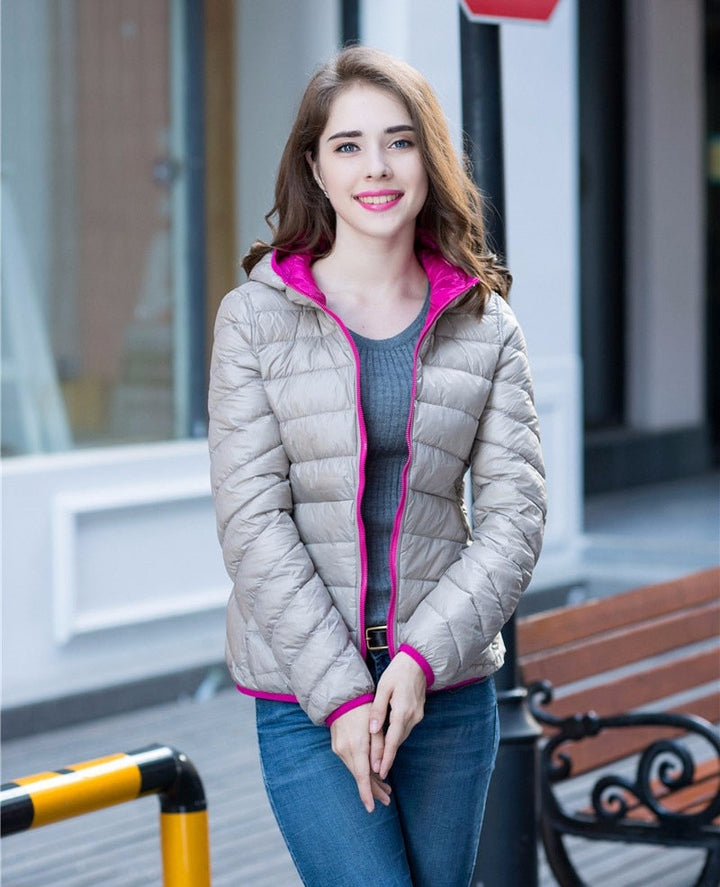 Vielseitige Damen Kurzjacke, wendbar, stilvoll & warm.