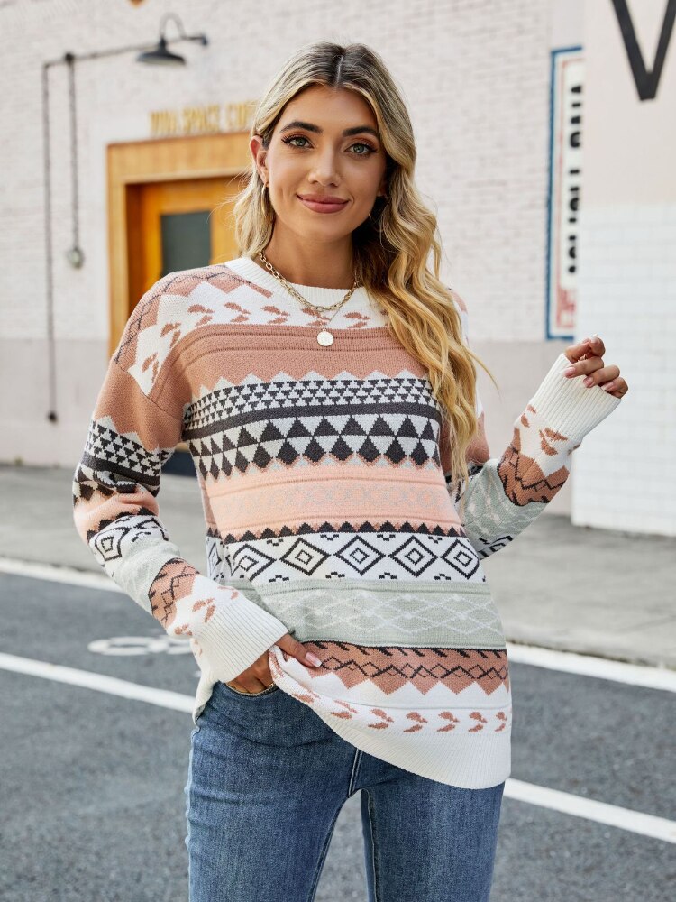 Bohemian Vintage Damen Musterpullover Sophie. Einzigartiges Design in Schwarz, Rosa, Braun für Damenmode.