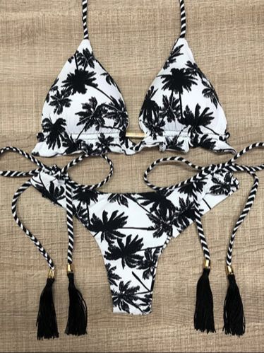 Hochwertiger Damen Push-up Bikini, bequeme Strandmode für maximale Entspannung.