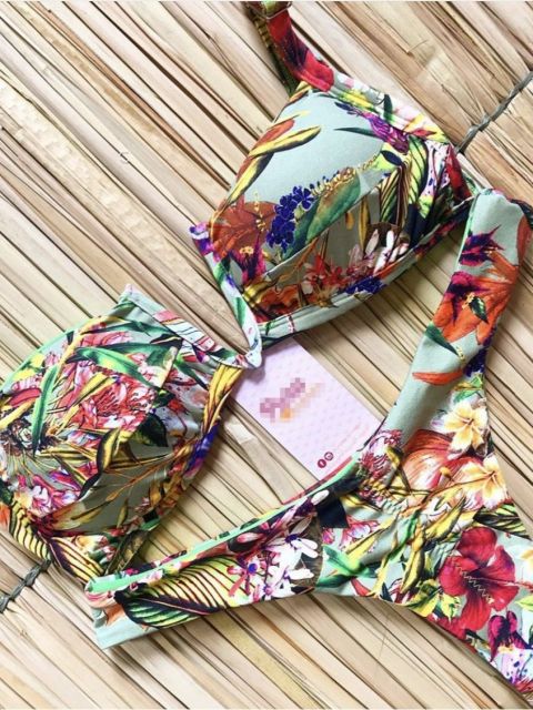 Bequemes Push-up Bikini-Set für Damen, komfortable Strandmode für unbeschwerte Tage.