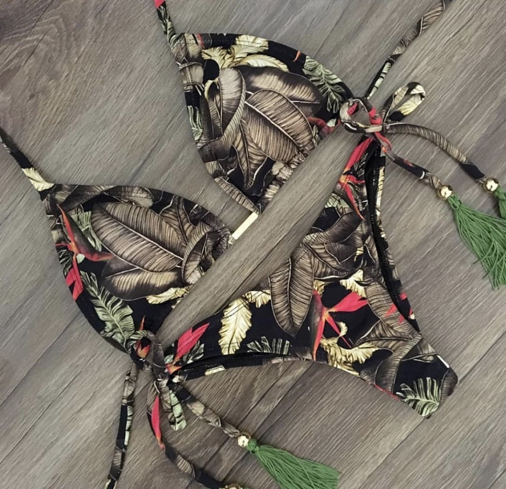 Eleganter Damen Push-up Bikini-Set, stilvolle Bademode für einen unbeschwerten Sommer.
