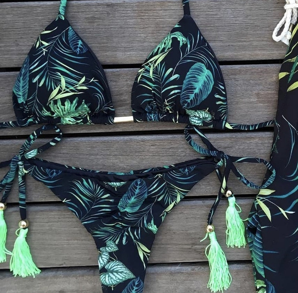 Stilvoller Damen Push-up Bikini, modische Bademode für den perfekten Urlaub.