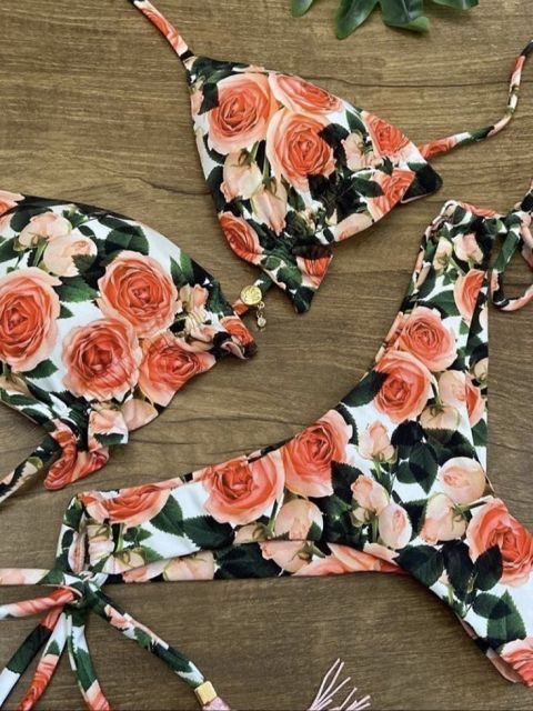 Attraktiver Damen Push-up Bikini-Set, bequemer Schwimmanzug für entspannte Tage am Strand.