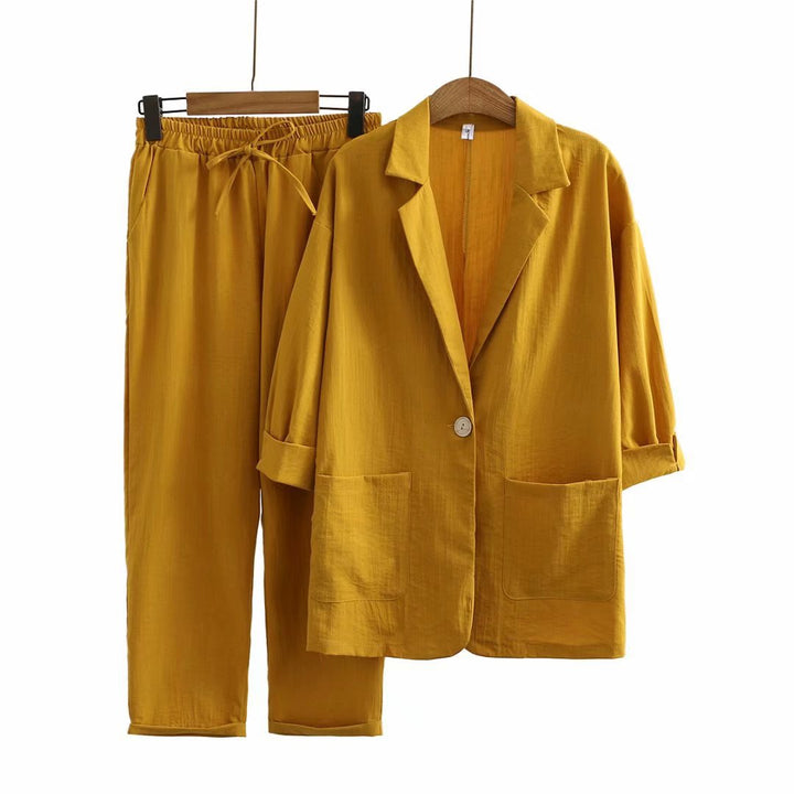 Stilvolles & komfortables Damen Sommer Zweiteiler Outfit. Perfekt für Freizeit & Büro.